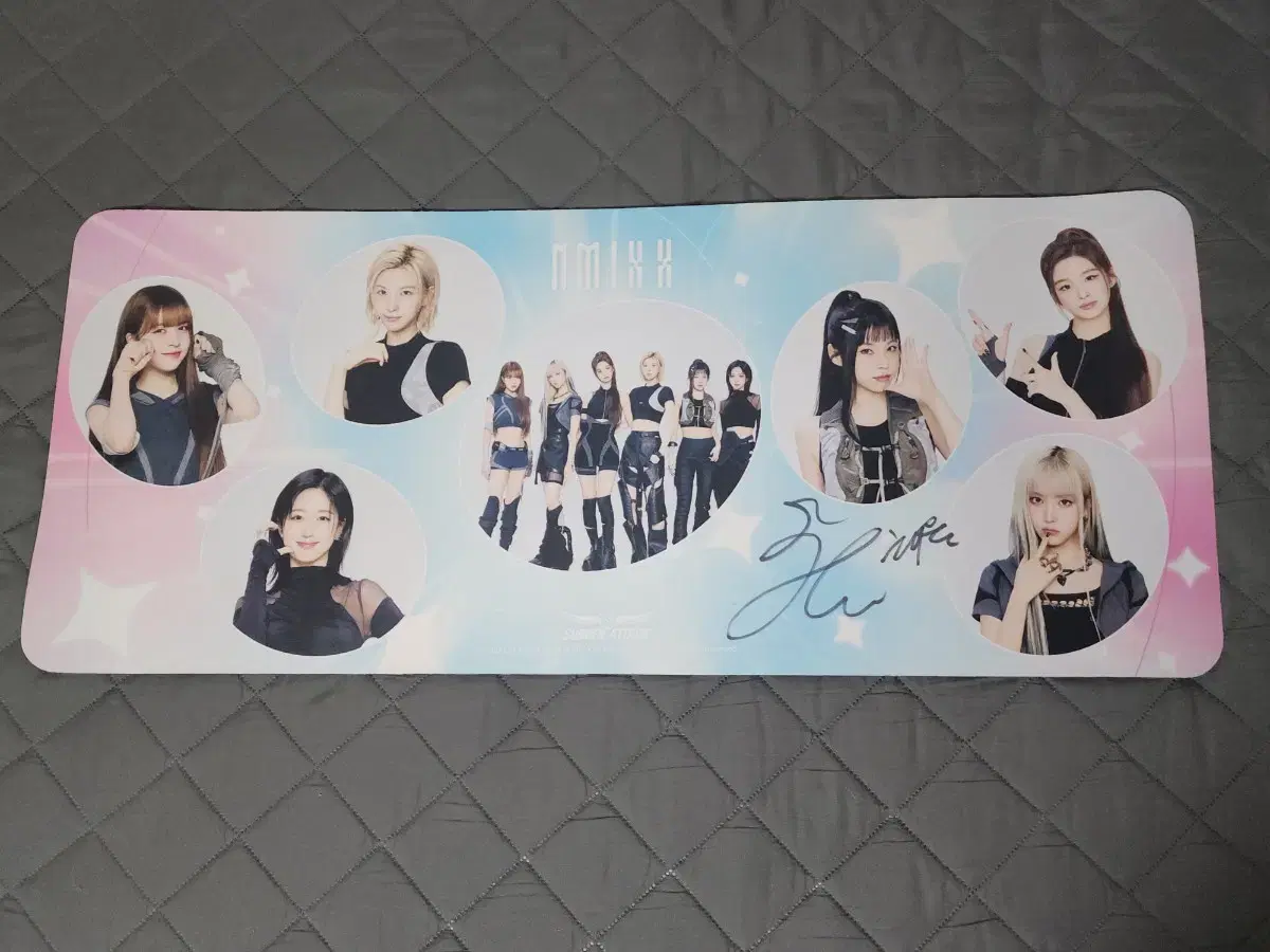 QWER 케이팝스토어 3차 당첨자 특전 증명사진 마젠타 | 브랜드 중고